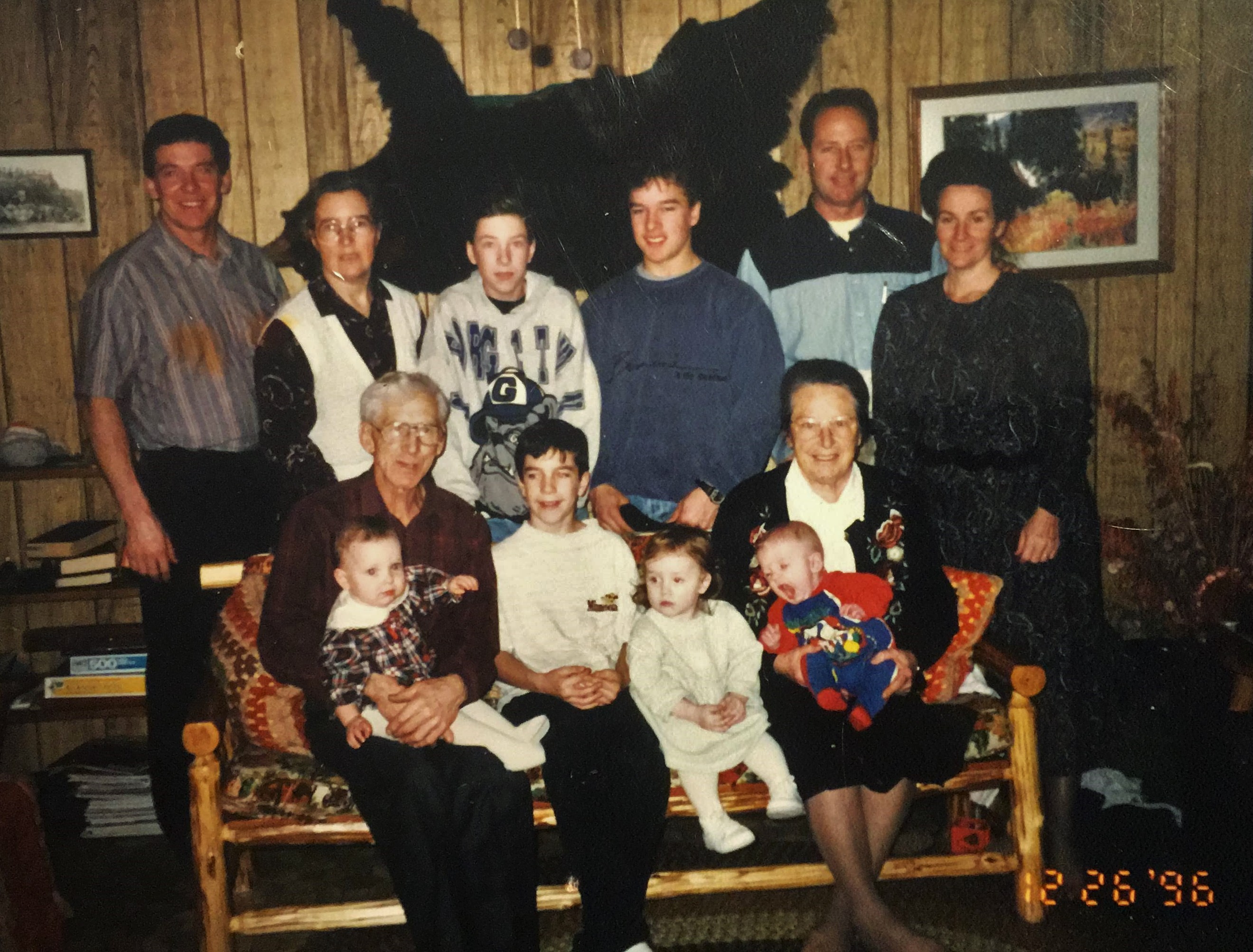pictures/CECILIA & WILLIAM HUTCHISON/Groups/4B63138D-7B63-4A69-858A-BF67902B9513.jpg